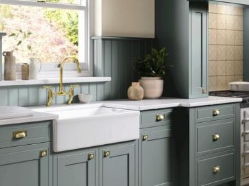 Ellesmere & Zola Matte, Monument Grey
