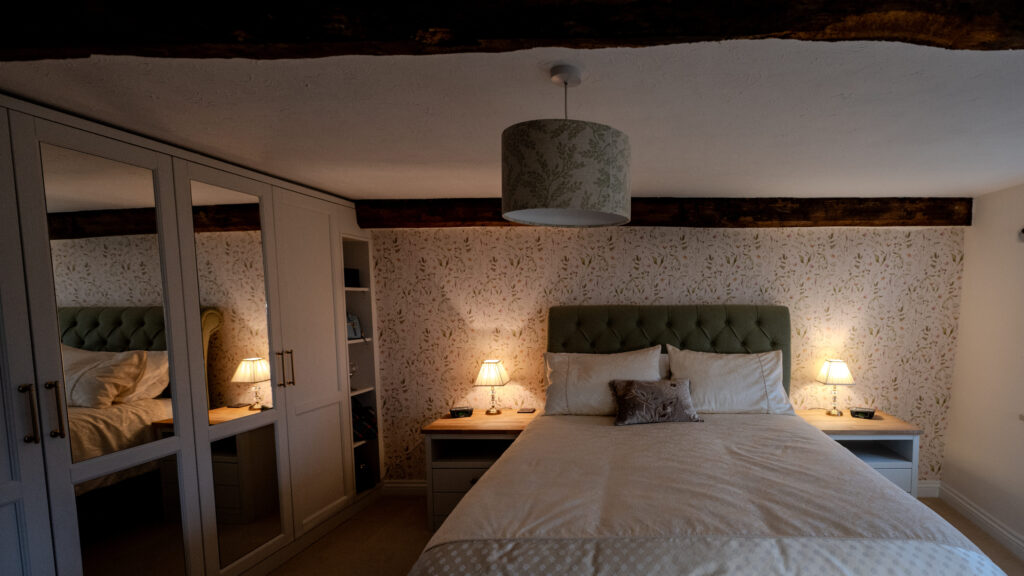 Pembridge Bedroom - Monaghan - Porcelain