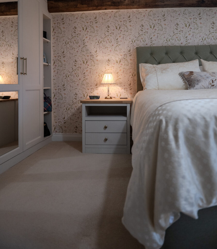 Pembridge Bedroom - Monaghan - Porcelain