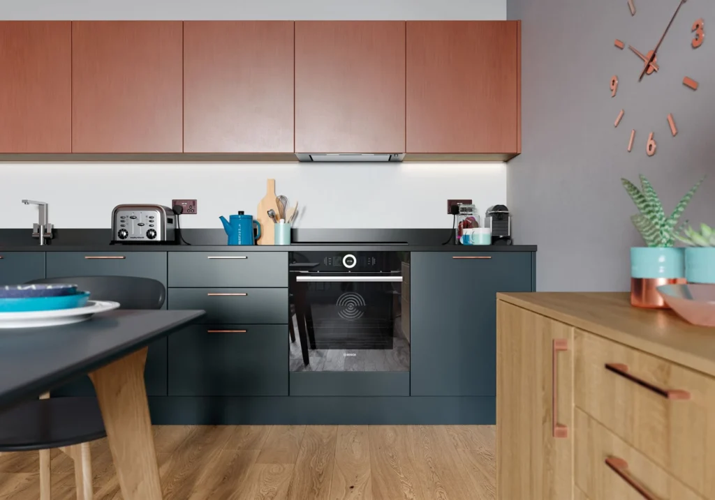 Ferro, Copper & Zola Matte, Marine