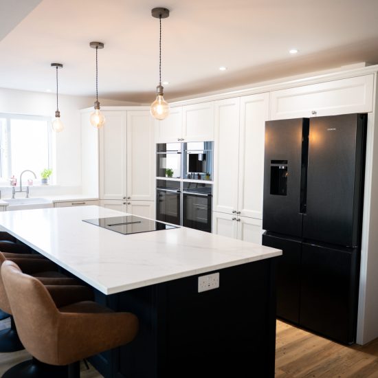 Pembridge - Allen - Porcelain & Indigo
