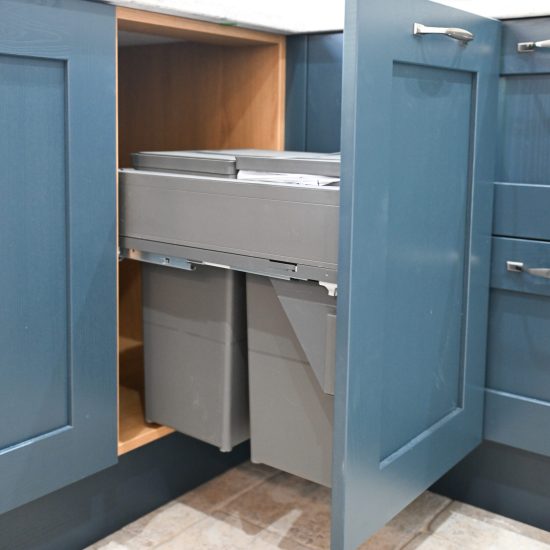 Mornington Shaker - Nessler - Hartforth Blue & Stone