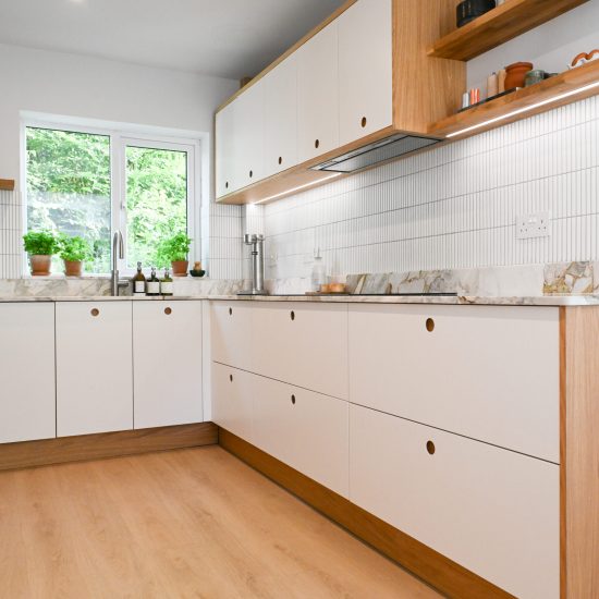 Porter Outline- Hampshire - Chalk & Oak