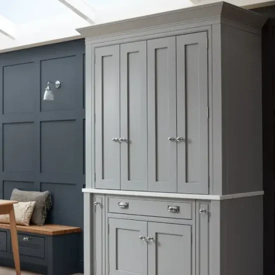Ovolo in Ives Blue & Inkwell