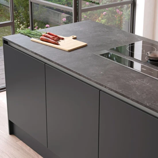 Zola Soft Matte in Light Grey & Graphite
