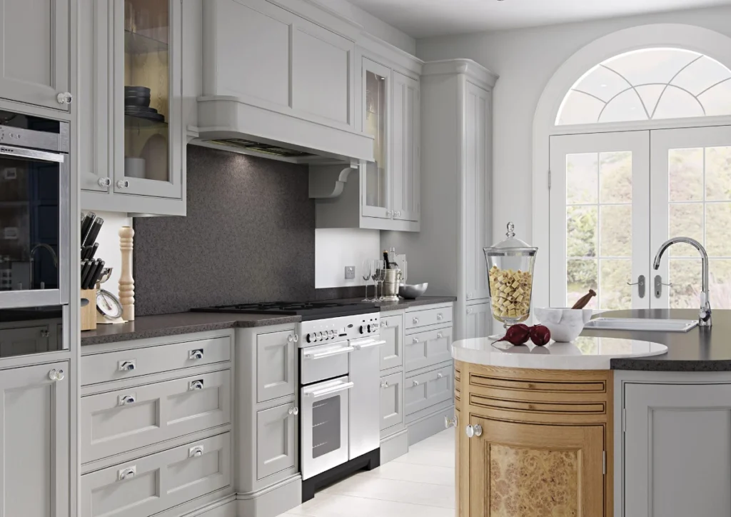 Aisling - Molson, Light Grey, Marine & White Oak